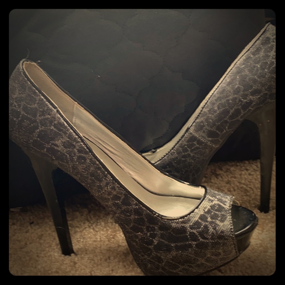 “SHÏ by Journeys HIGH HEELS